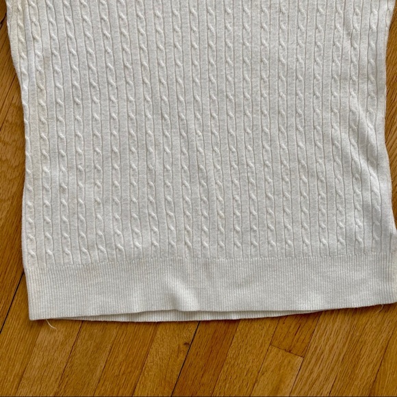 Luxe 360 White V-Neck Sweater Size S - Picture 6 of 8
